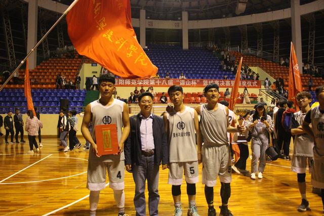 IMG_1875.JPG IMG_1875.JPG